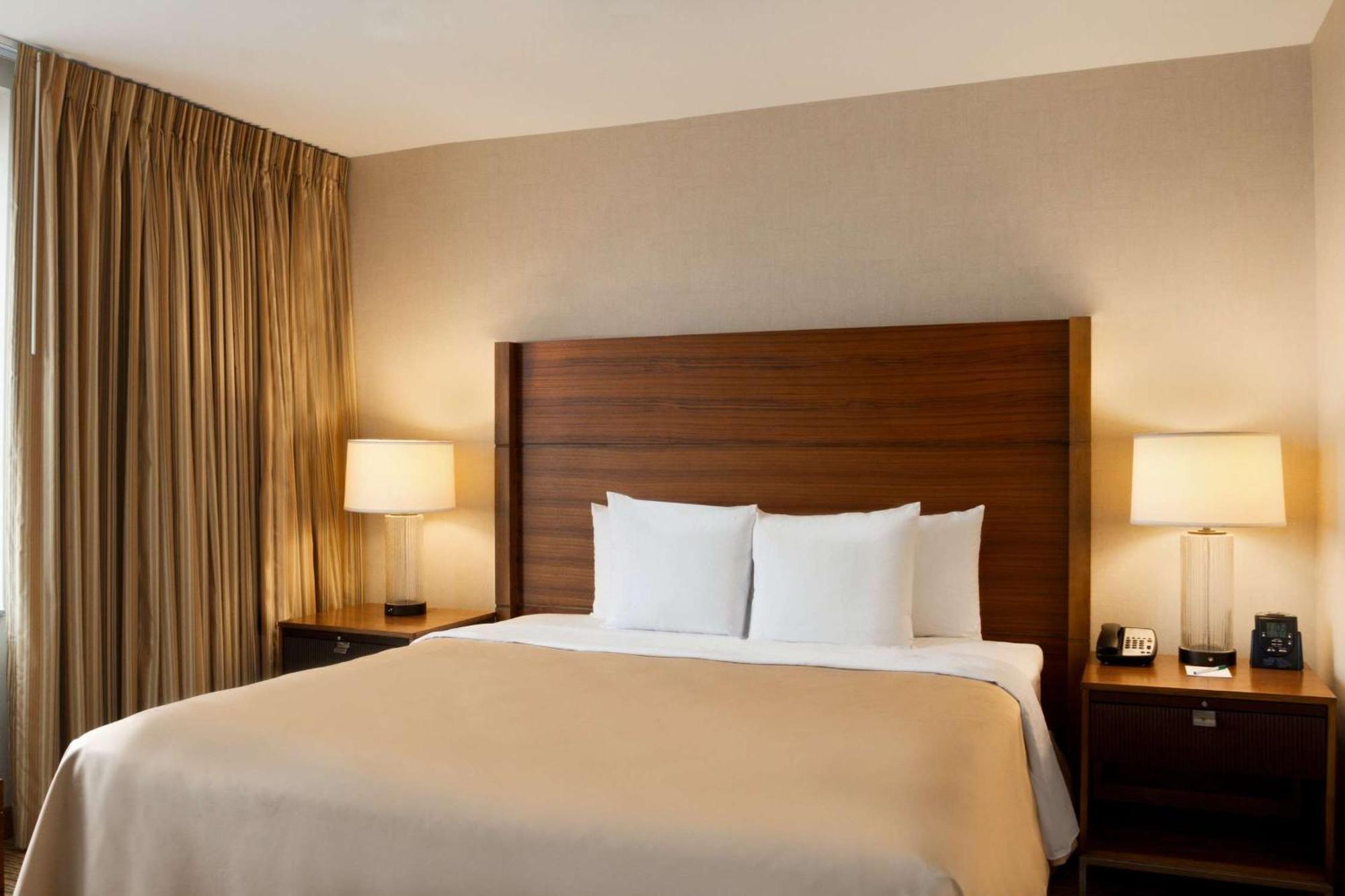 Homewood Suites By Hilton Baltimore Exterior photo